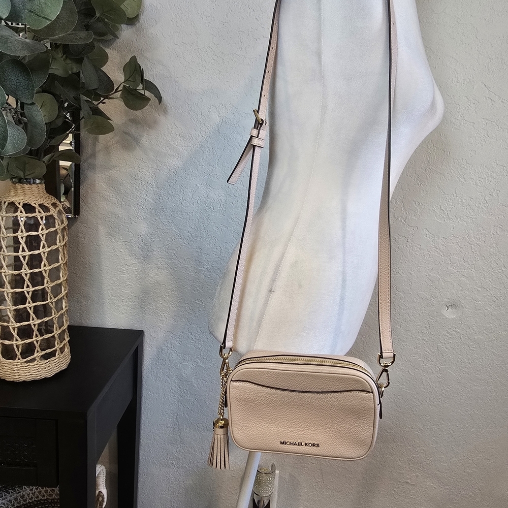 Michael Kors Jet Set Small Pebbled Leather Convertible Crossbody Belt Bag Soft P - Picture 11 of 11